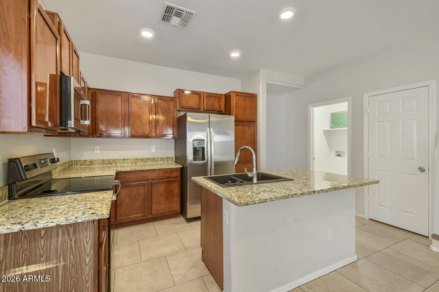 5130 West Maldonado Road Laveen, AZ 85339 - Photo 12 of 29 5130 W Maldonado Rd - Web Quality - 012