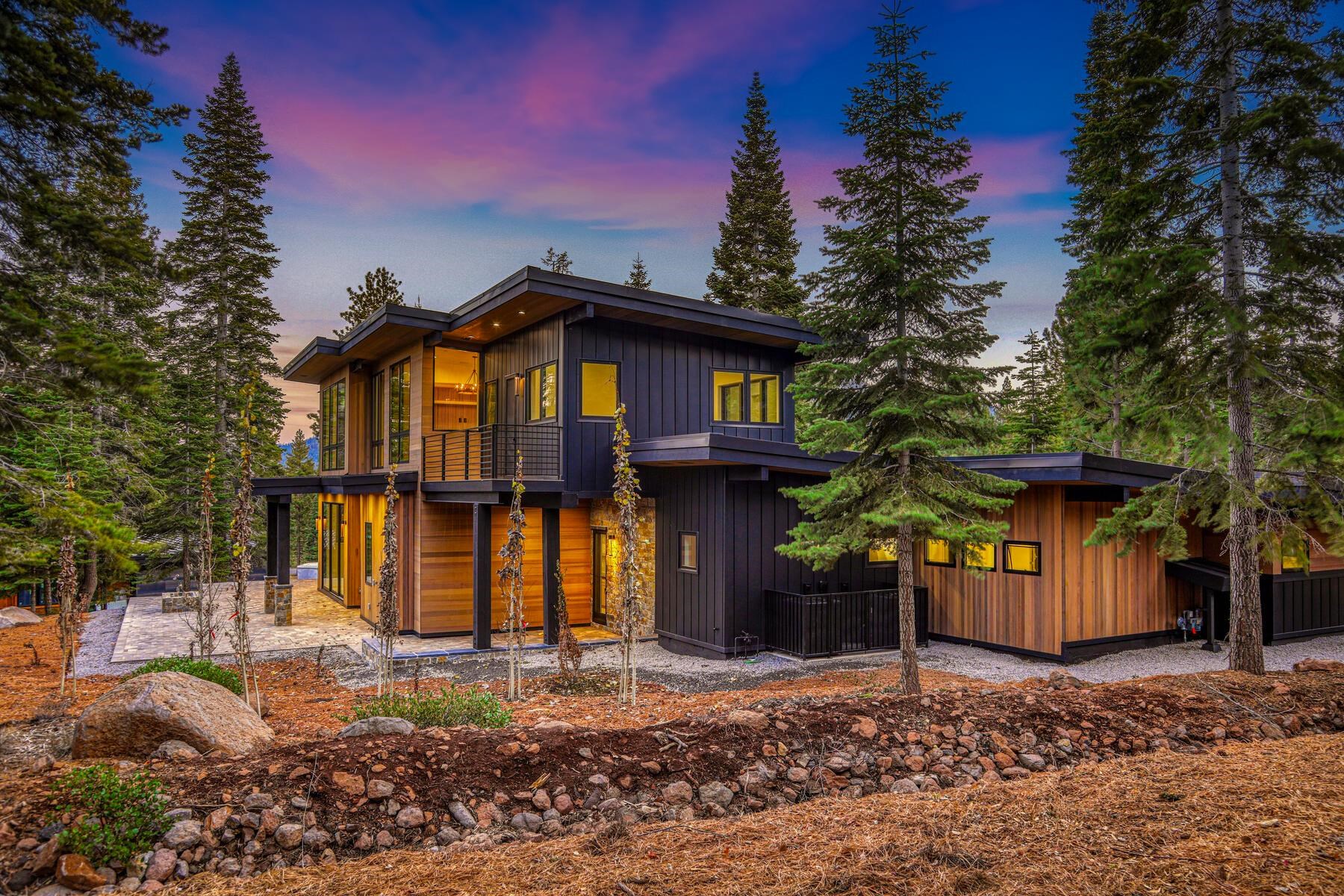 9291 Brae Road Truckee, CA 96161 - Photo 20 of 21 a front view of a house with a yard
