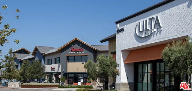 $3,588,000 | 20115 Galway Lane, Porter Ranch, CA 91326