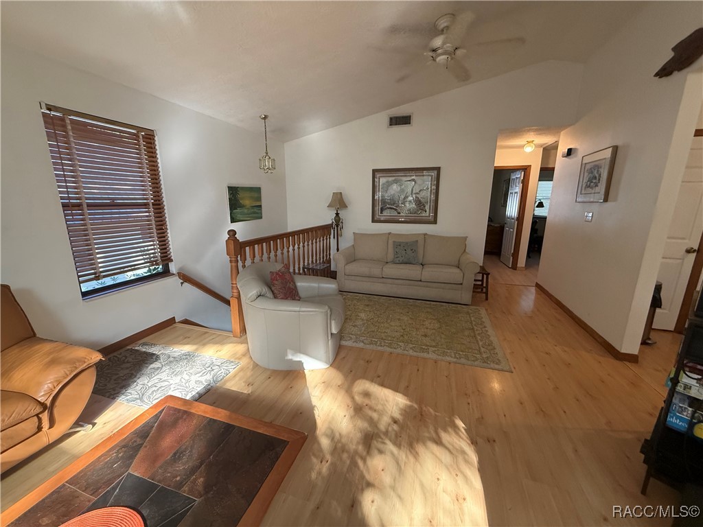 68 Canterbury Road Inglis, FL 34449 - Photo 5 of 20