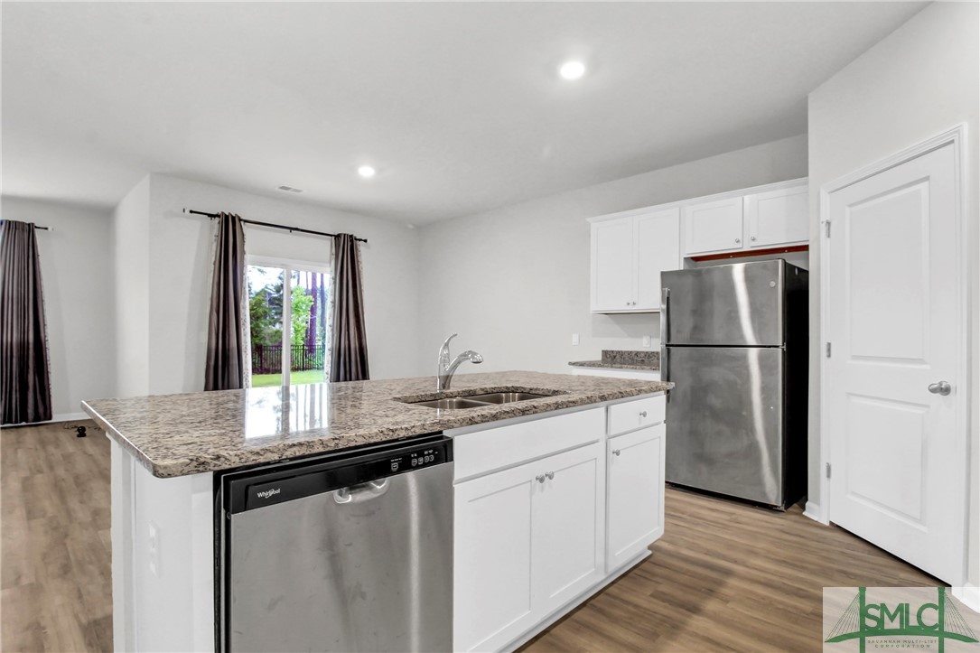 100 Decker Drive Bloomingdale, GA 31302 - Photo 11 of 45