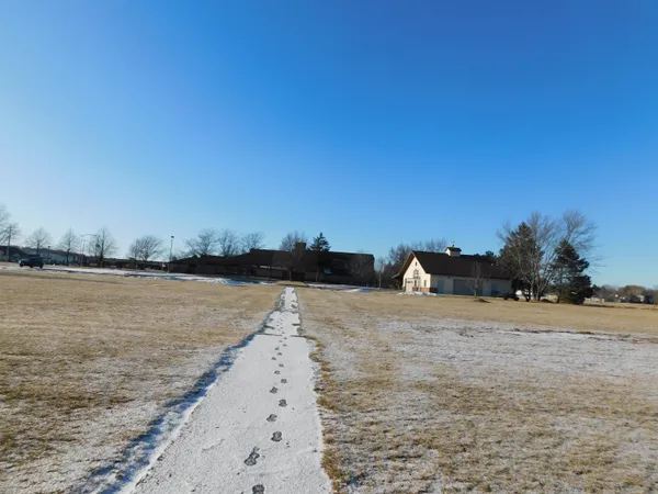 $400,000 | 1861 Chicago Street, De Pere, WI 54115