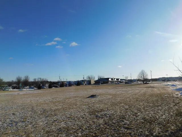 $400,000 | 1861 Chicago Street, De Pere, WI 54115