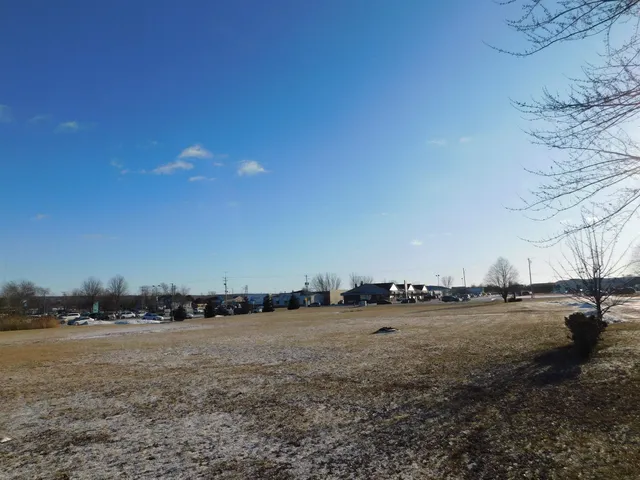 $400,000 | 1861 Chicago Street, De Pere, WI 54115