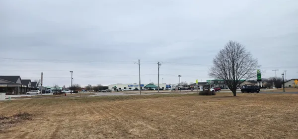 $400,000 | 1861 Chicago Street, De Pere, WI 54115