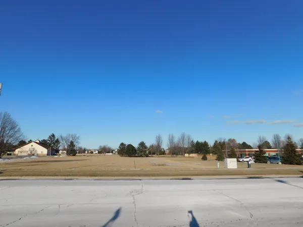 $400,000 | 1861 Chicago Street, De Pere, WI 54115