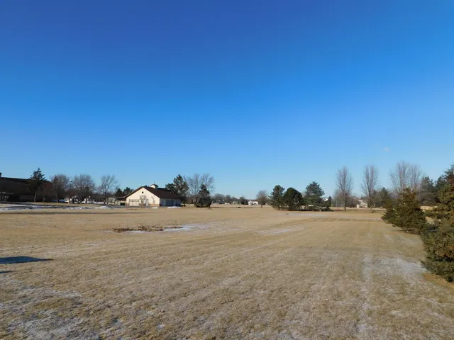 $400,000 | 1861 Chicago Street, De Pere, WI 54115