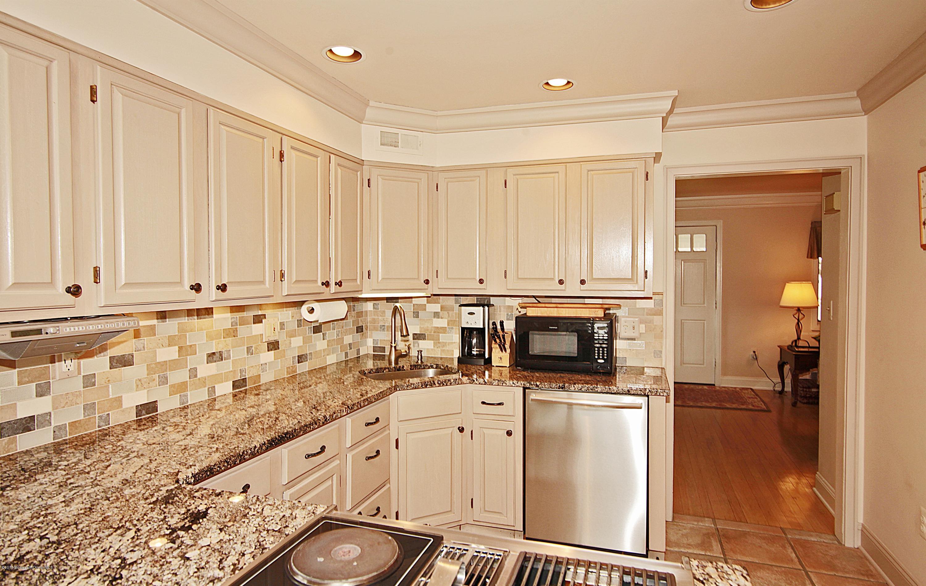 83 Ave Of Two Rivers Rumson, NJ 07760 - Photo 11 of 25 Spacious Kitchen