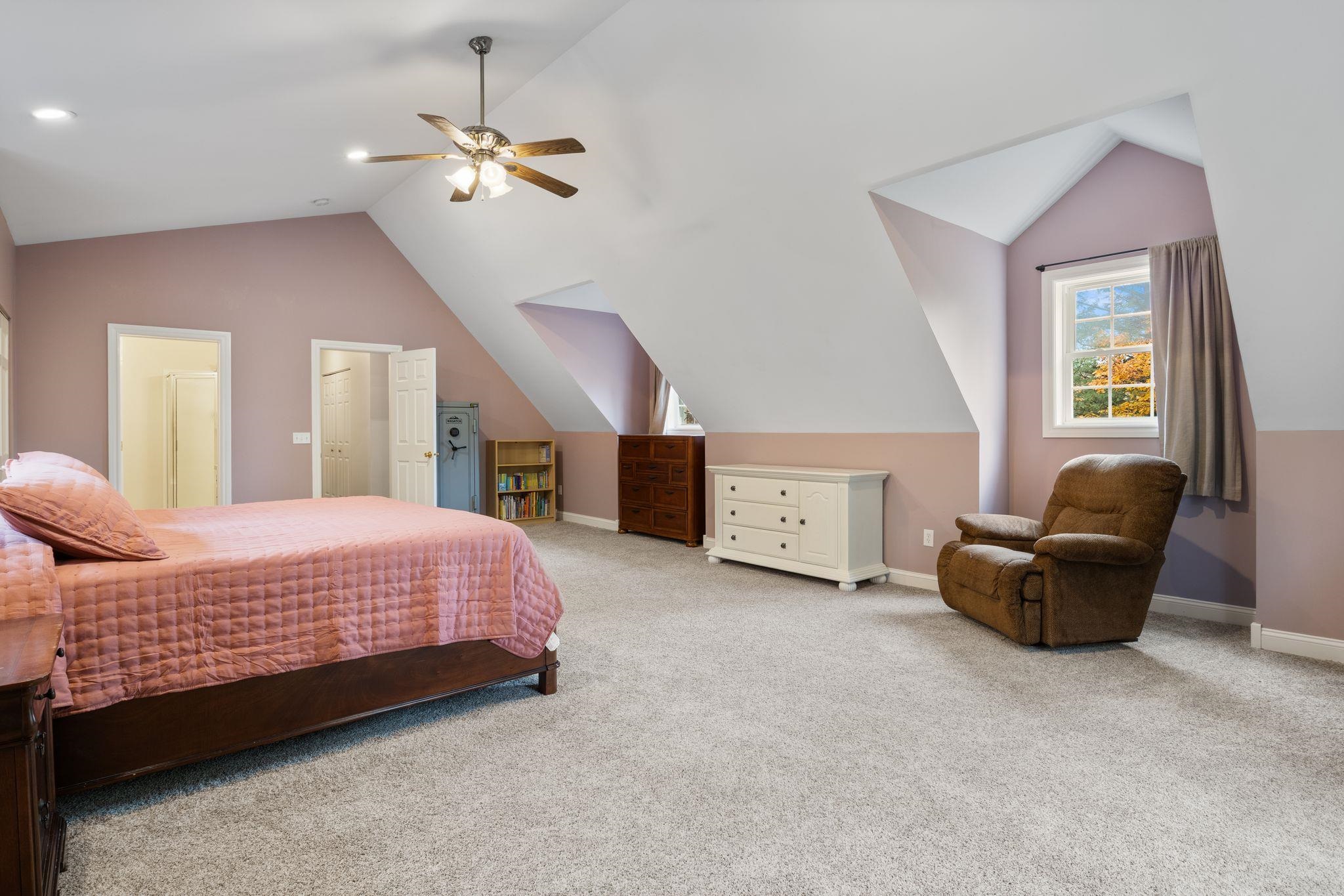 1235 Center Street Wolfeboro, NH 03894 - Photo 30 of 53