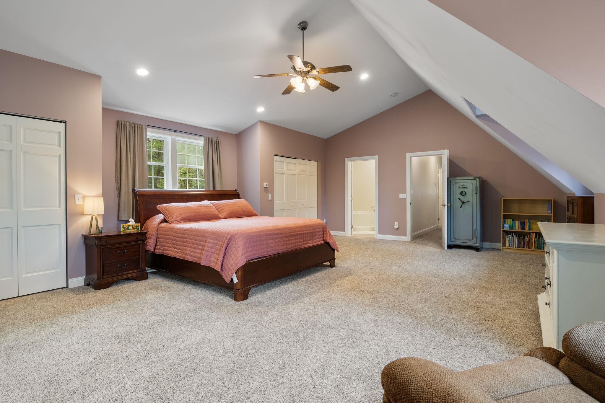 1235 Center Street Wolfeboro, NH 03894 - Photo 31 of 53