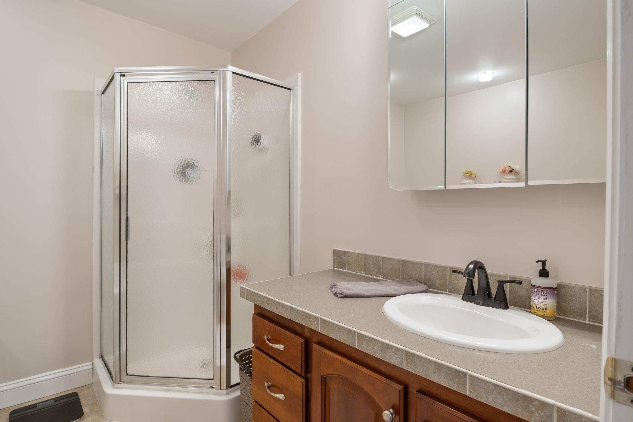 1235 Center Street Wolfeboro, NH 03894 - Photo 33 of 53