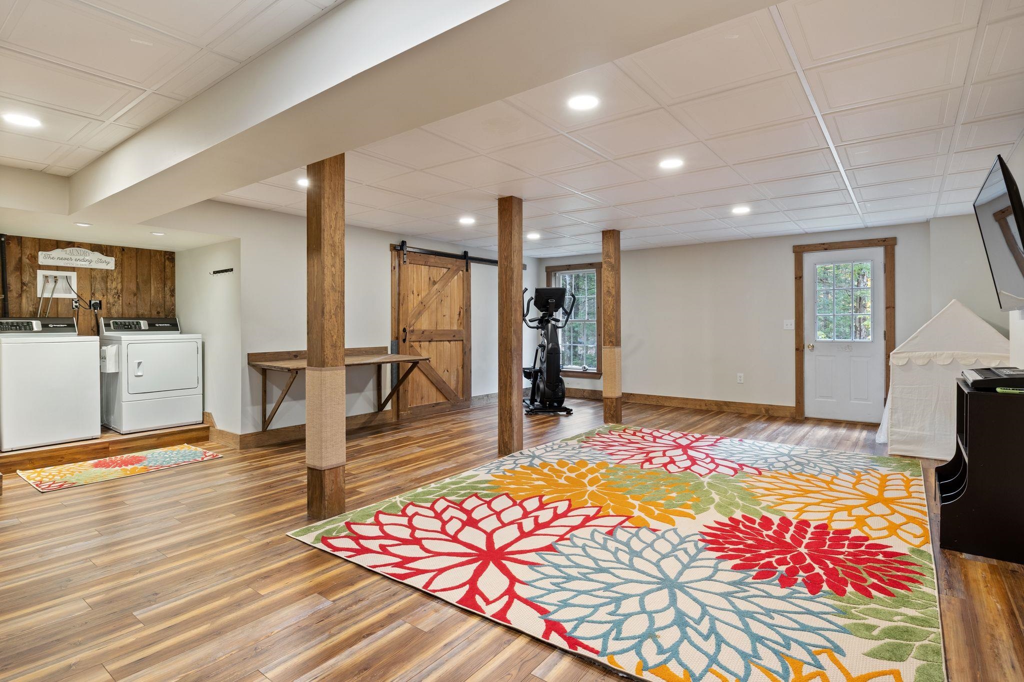 1235 Center Street Wolfeboro, NH 03894 - Photo 34 of 53