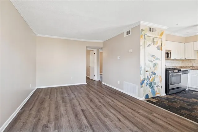 $169,500 | 418 Pelican Avenue, Unit G, New Orleans, LA 70114