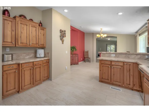 $999,900 | 20270 Northwest Pihl Road, Banks, OR 97106