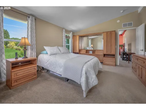 $999,900 | 20270 Northwest Pihl Road, Banks, OR 97106