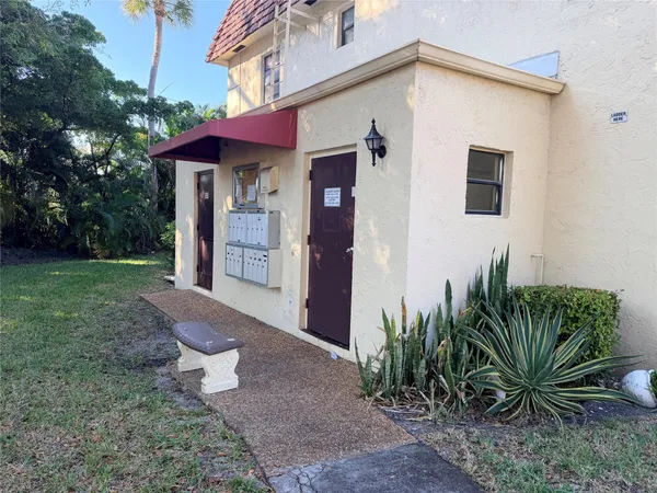 $179,000 | 136 South Cypress Road, Unit 317, Pompano Beach, FL 33060