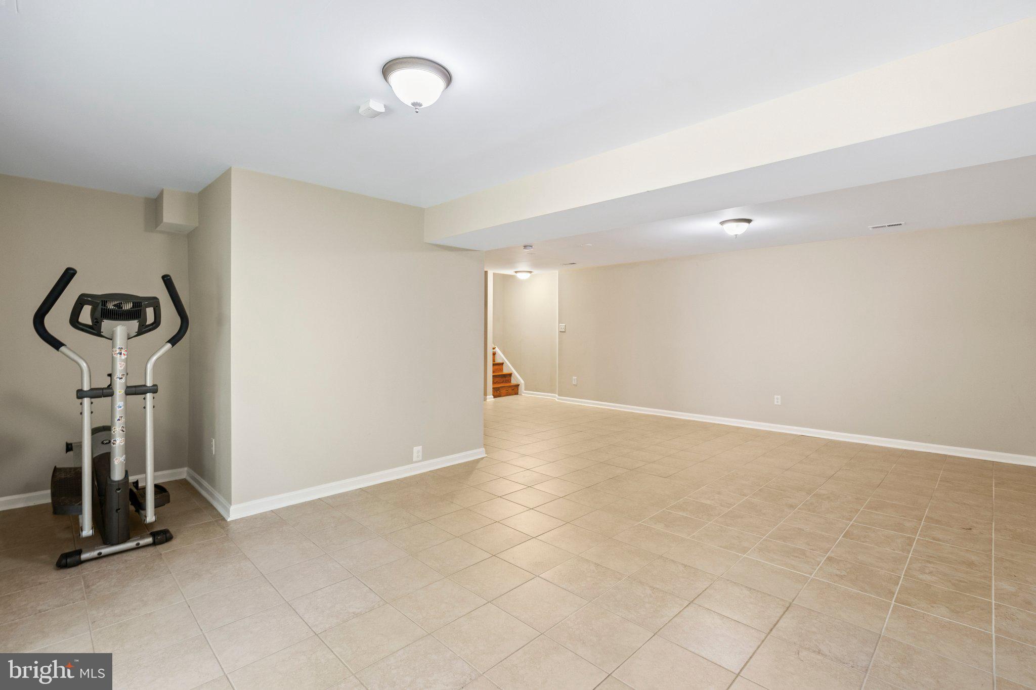 8394 Cobb Road Manassas, VA 20112 - Photo 12 of 35 spacious basement