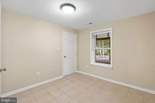 $3,300 | 8394 Cobb Road, Manassas, VA 20112