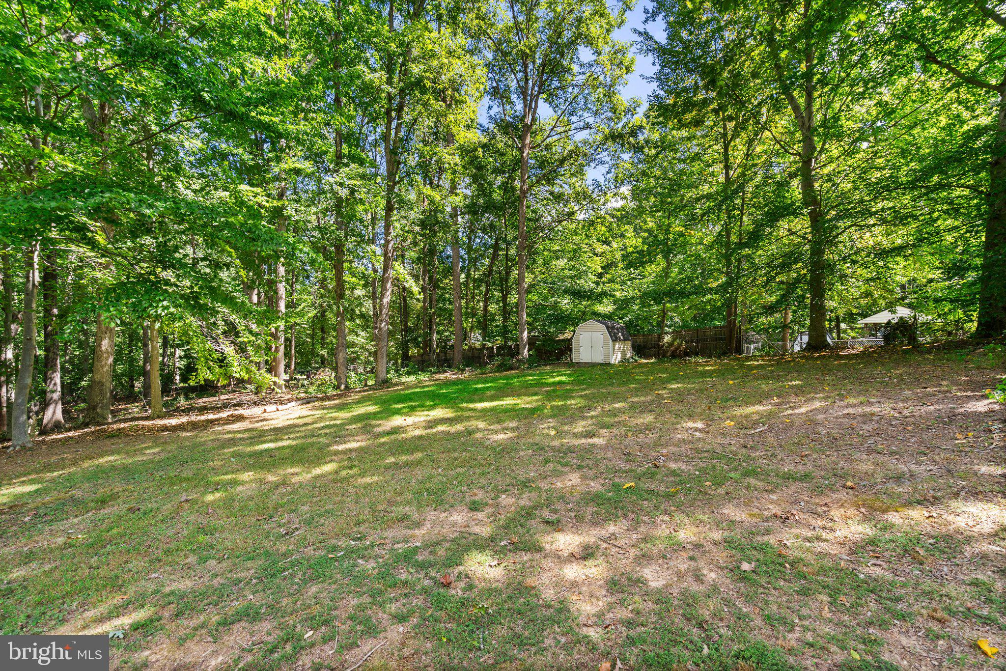 8394 Cobb Road Manassas, VA 20112 - Photo 24 of 35 Plenty of space to enjoy with family and friends