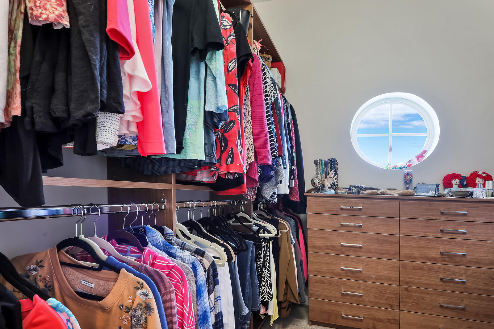 1304 Peninsular Road Jupiter, FL 33469 - Photo 35 of 67 a view of a walk in closet