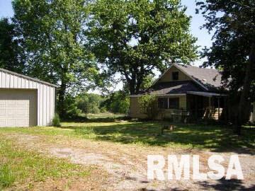 11497 Paulton Road Pittsburg, IL 62974 - Photo 4 of 5
