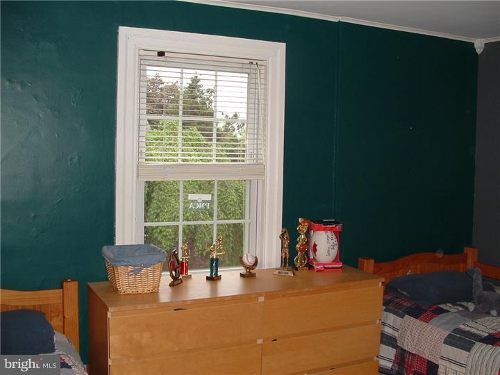 302 Gilpin Road Willow Grove, PA 19090 - Photo 21 of 22 Bedroom 2