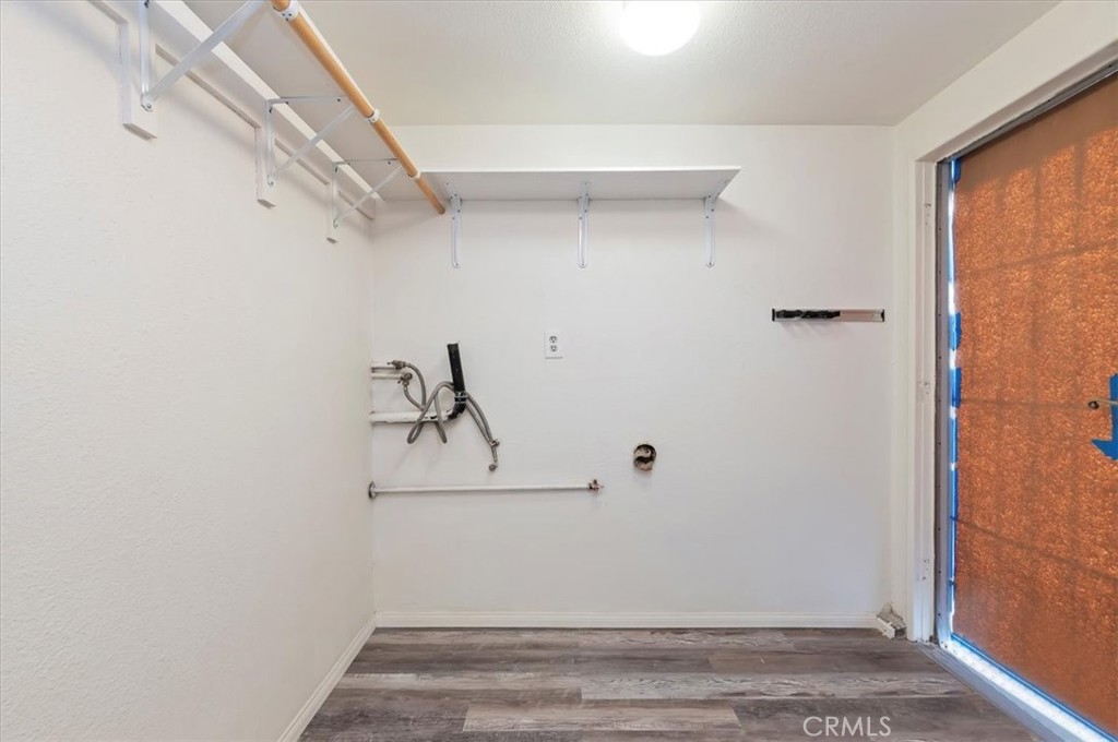 8797 Brunswick Avenue Riverside, CA 92503 - Photo 18 of 23 a view of small space