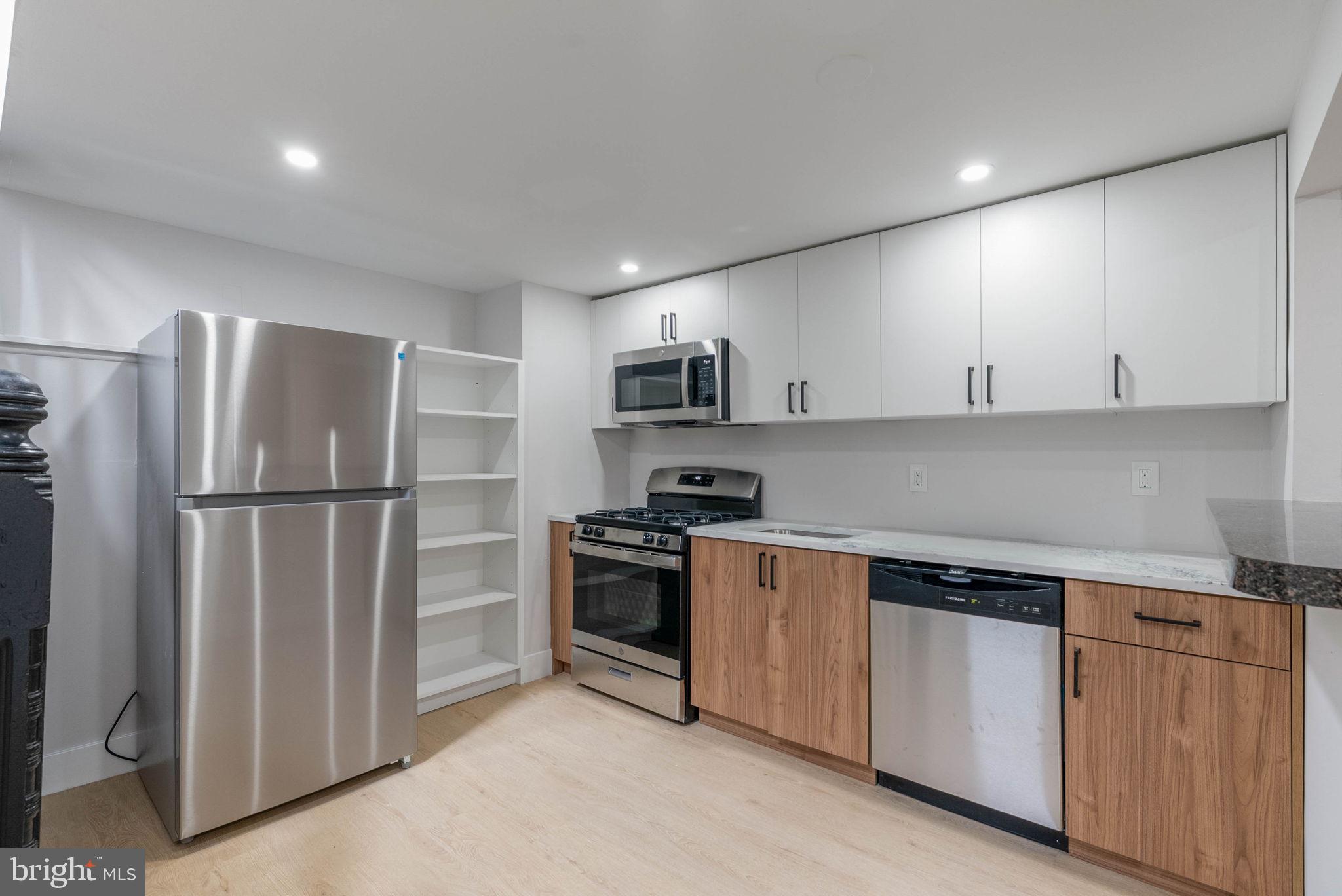 4522 Baker Street, Unit 2 Philadelphia, PA 19127 - Photo 3 of 11