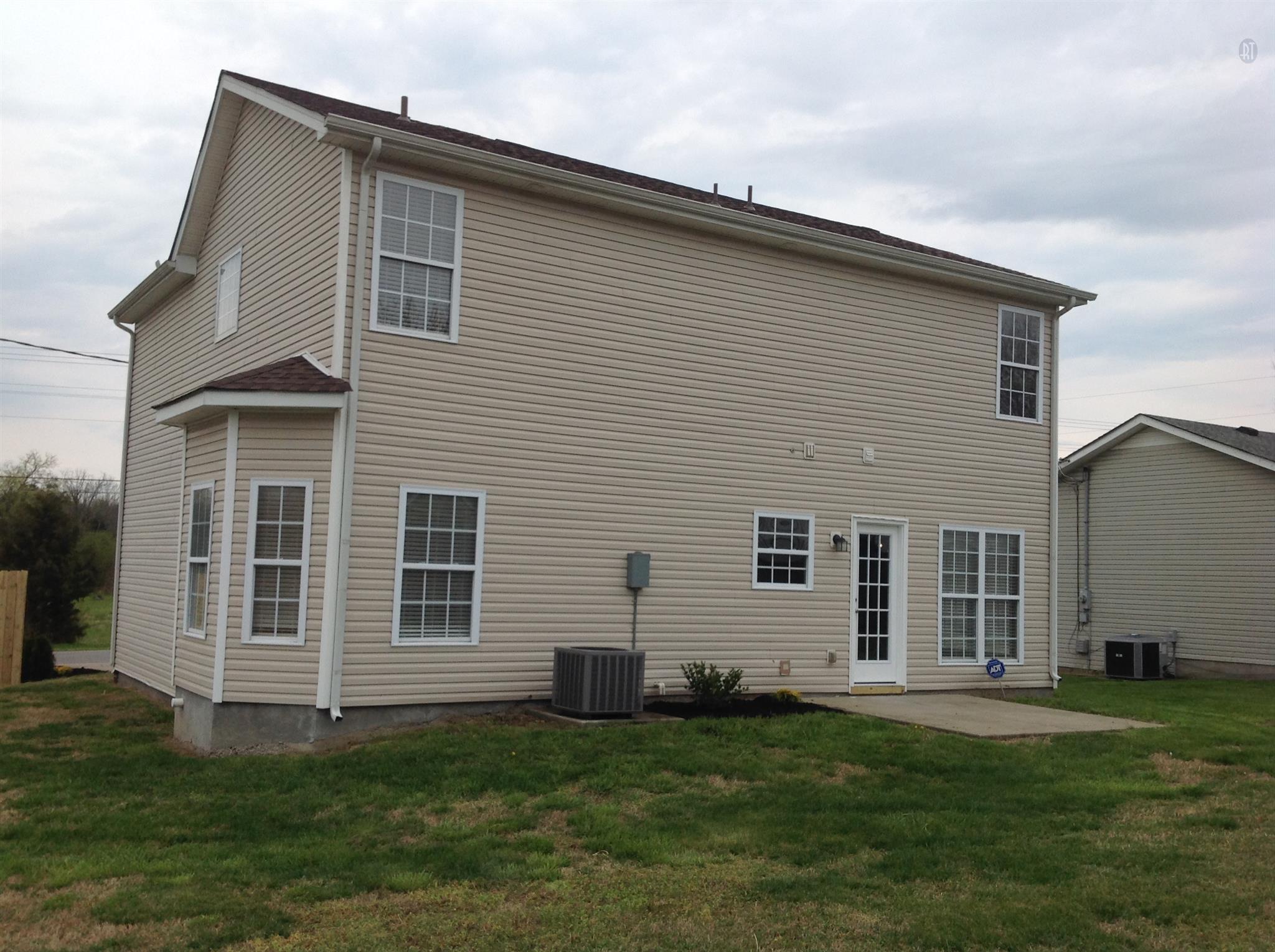 809 Curd Road Mount Juliet, TN 37122 - Photo 3 of 16 Gallery Image 3