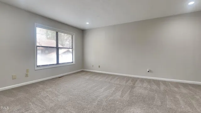 $154,900 | 933 Creek Side Run, Fayetteville, NC 28303