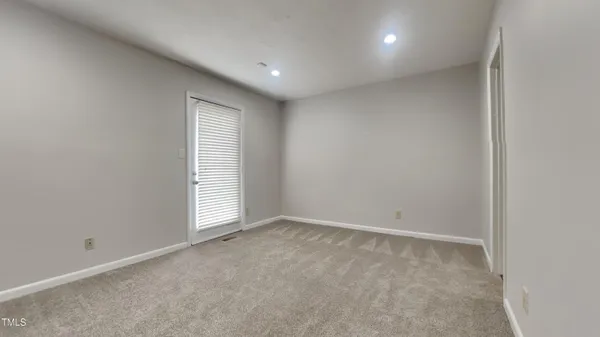 $149,900 | 933 Creek Side Run, Fayetteville, NC 28303