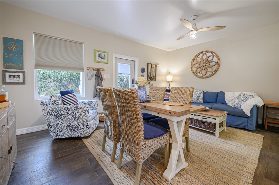 102 South 7th Street Fulton, TX 78358 - Photo 3 of 40 a living room with furniture and a table
