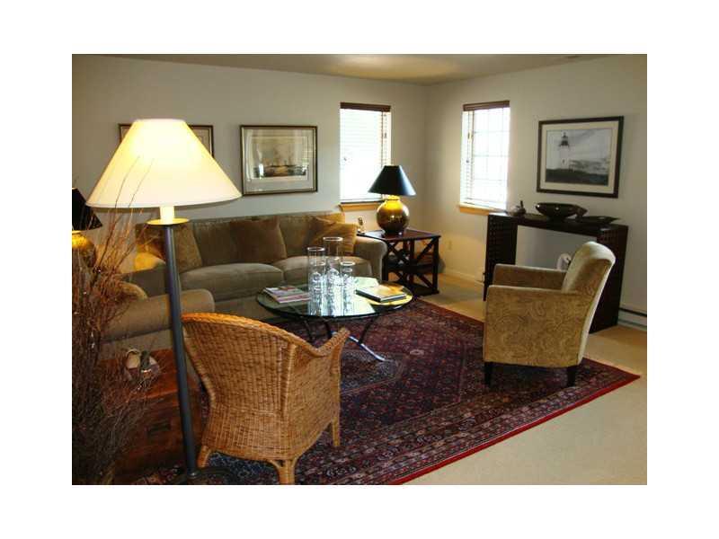 6 Birch Meadow Road, Unit 6 Brunswick, ME 04011 - Photo 7 of 14 Living Room.