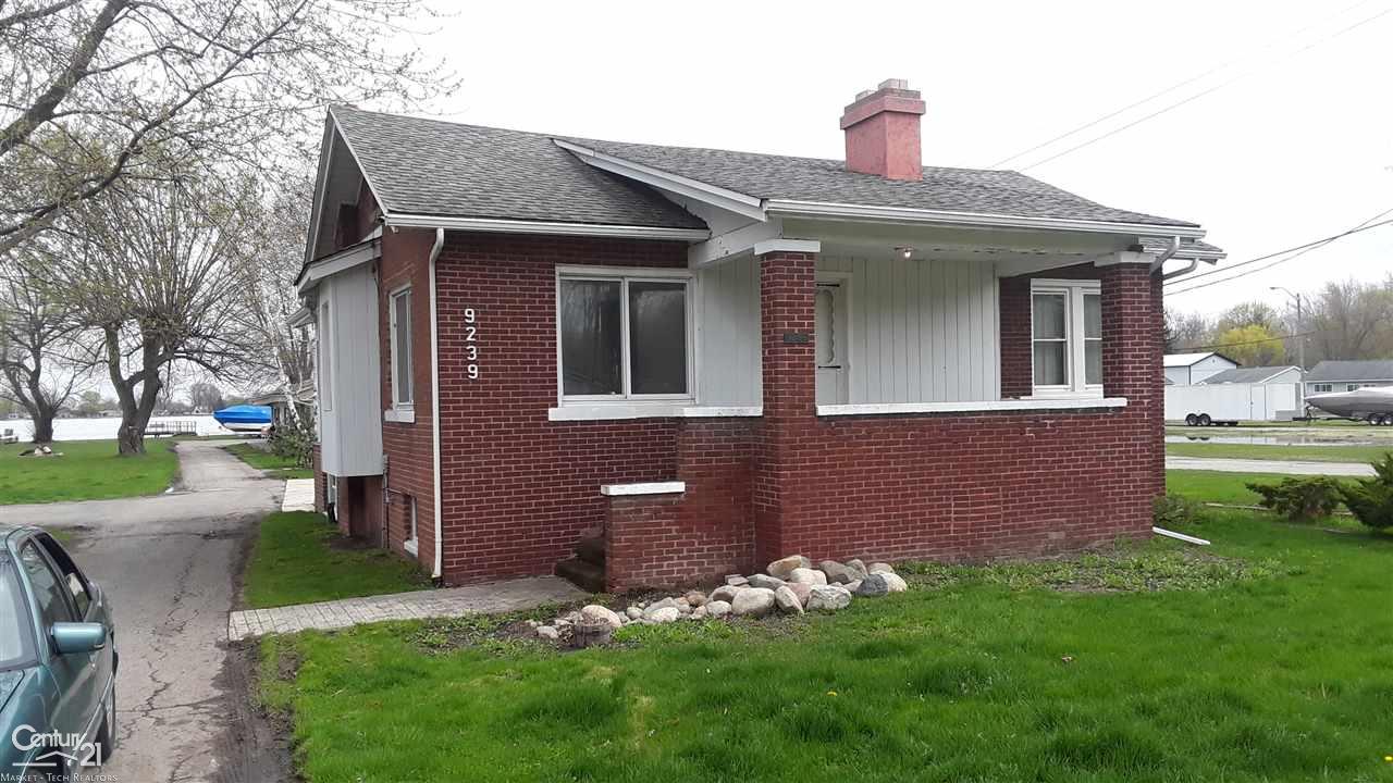 9239 North River Road Algonac, MI 48001 - Photo 1 of 51