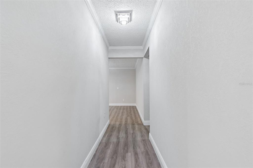 7403 Spring Court Tampa, FL 33634 - Photo 15 of 100