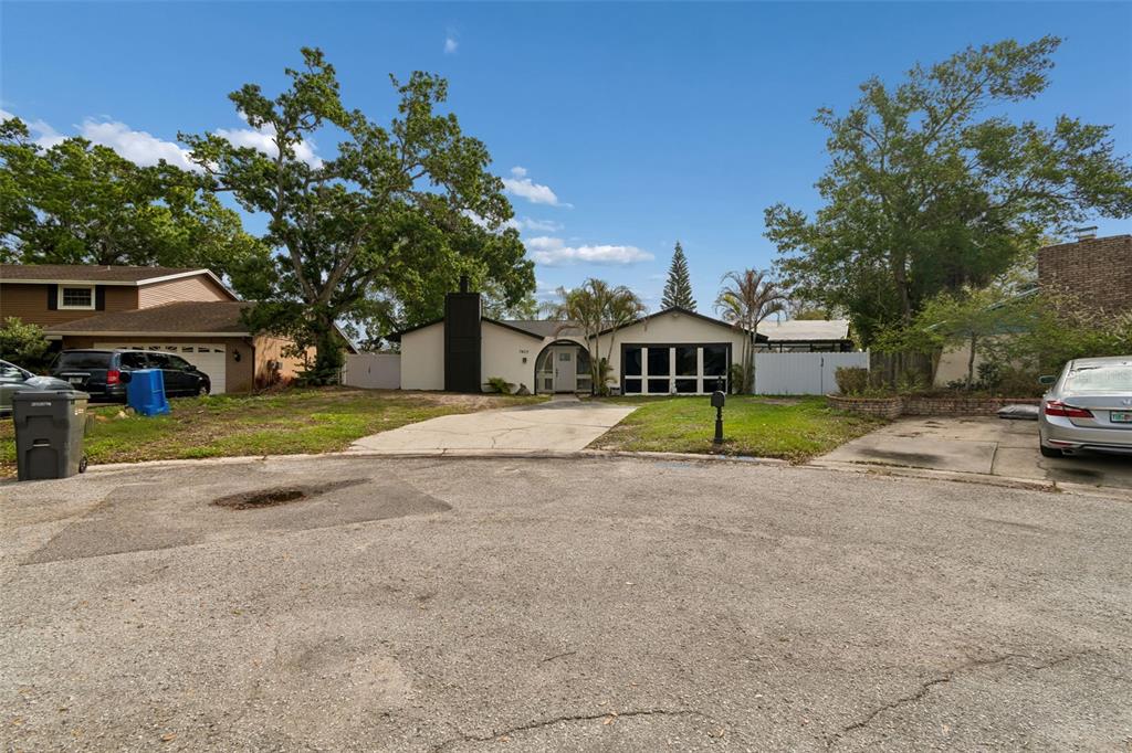 7403 Spring Court Tampa, FL 33634 - Photo 5 of 100