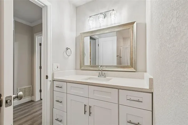 $650,000 | 7403 Spring Court, Tampa, FL 33634