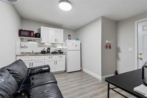 $650,000 | 7403 Spring Court, Tampa, FL 33634