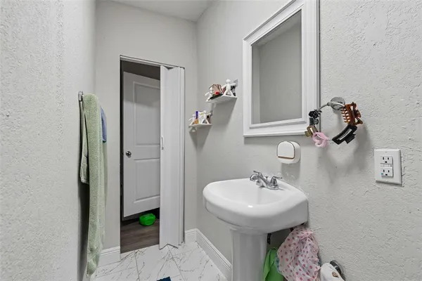 $650,000 | 7403 Spring Court, Tampa, FL 33634