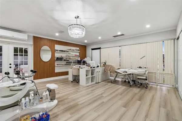 $650,000 | 7403 Spring Court, Tampa, FL 33634