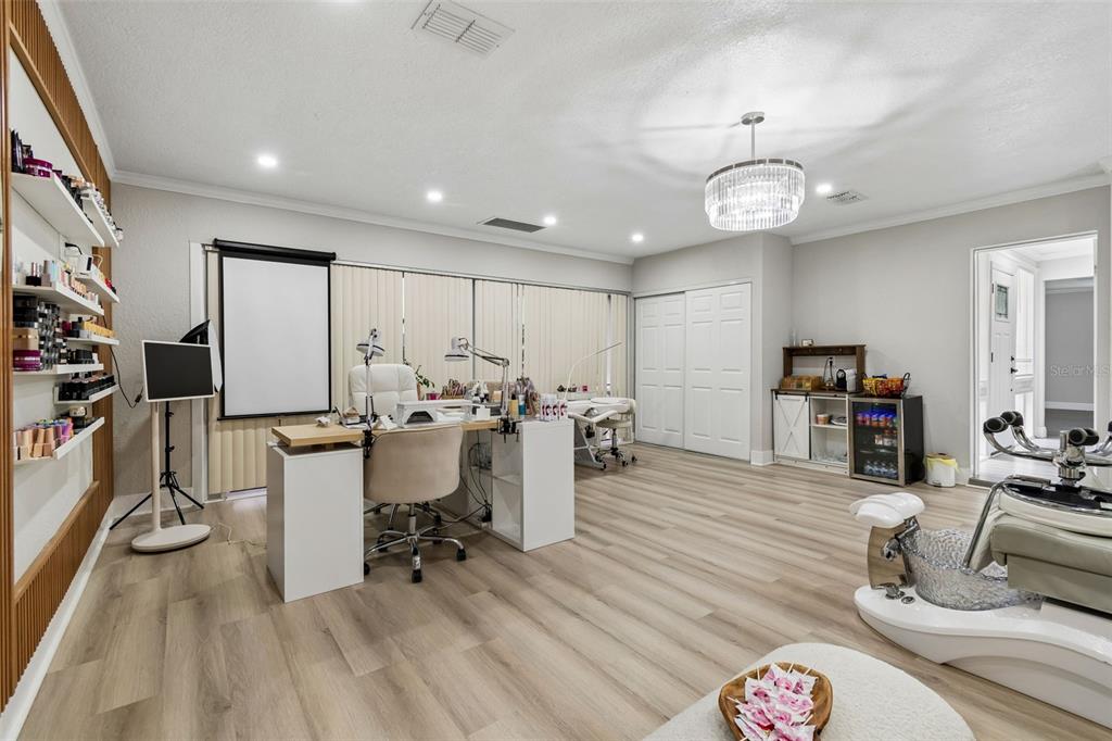 7403 Spring Court Tampa, FL 33634 - Photo 83 of 100