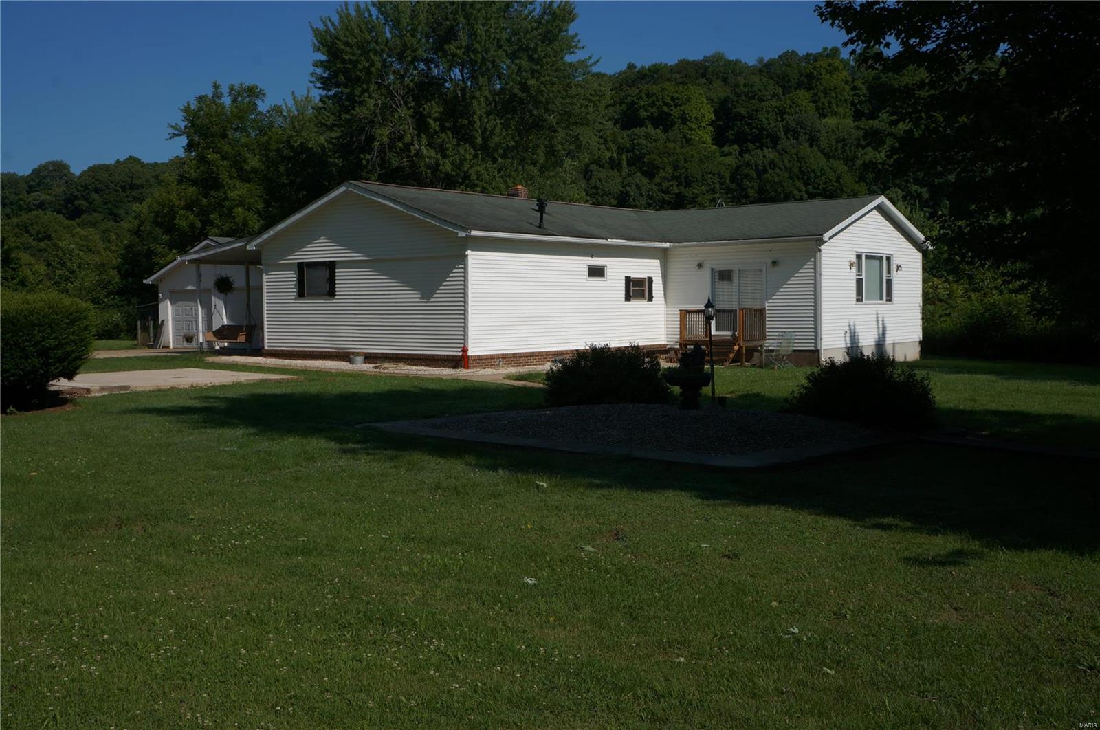 138 McCauley Road Hardin, IL 62047 - Photo 1 of 55 Gallery Image 1