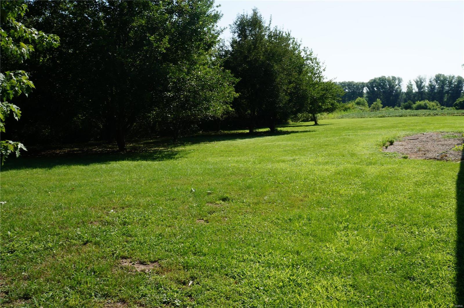 138 McCauley Road Hardin, IL 62047 - Photo 2 of 55 Gallery Image 2