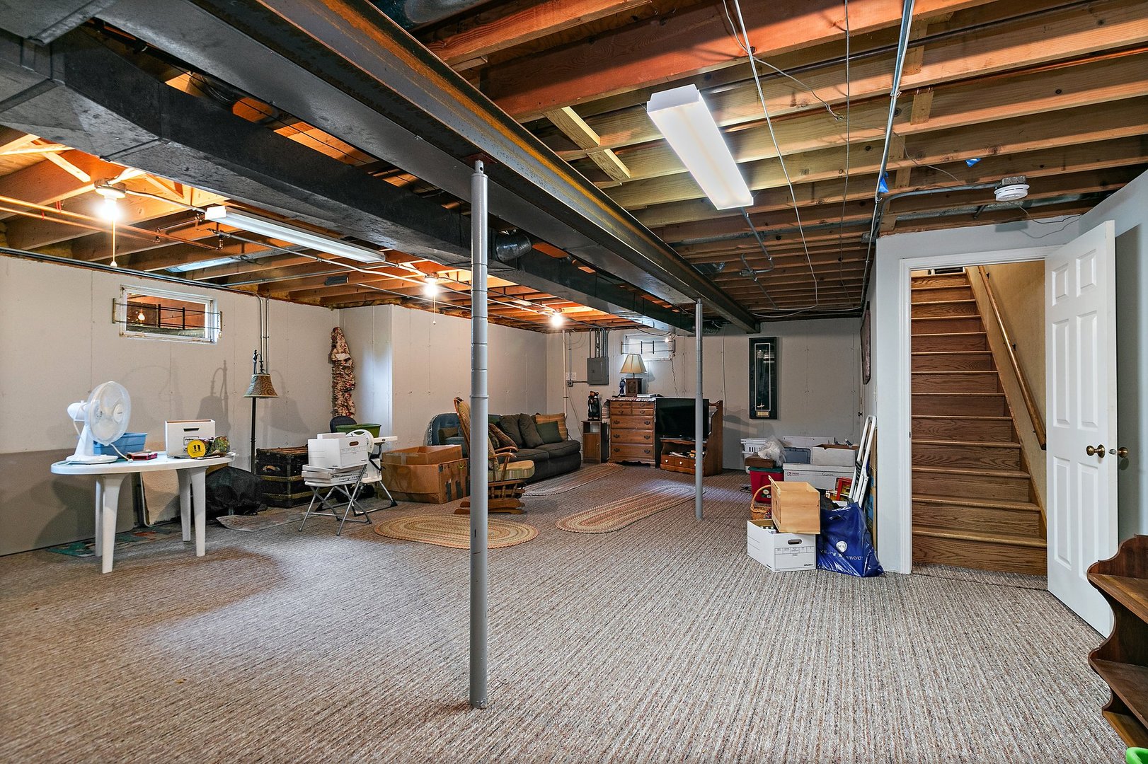 19 Green Ridge Road Elgin, IL 60120 - Photo 20 of 26 a view of a room with gym equipment