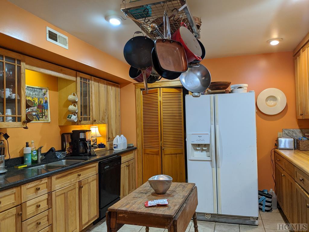 531 Dominion Road Cashiers, NC 28717 - Photo 10 of 23 Gallery Image 10