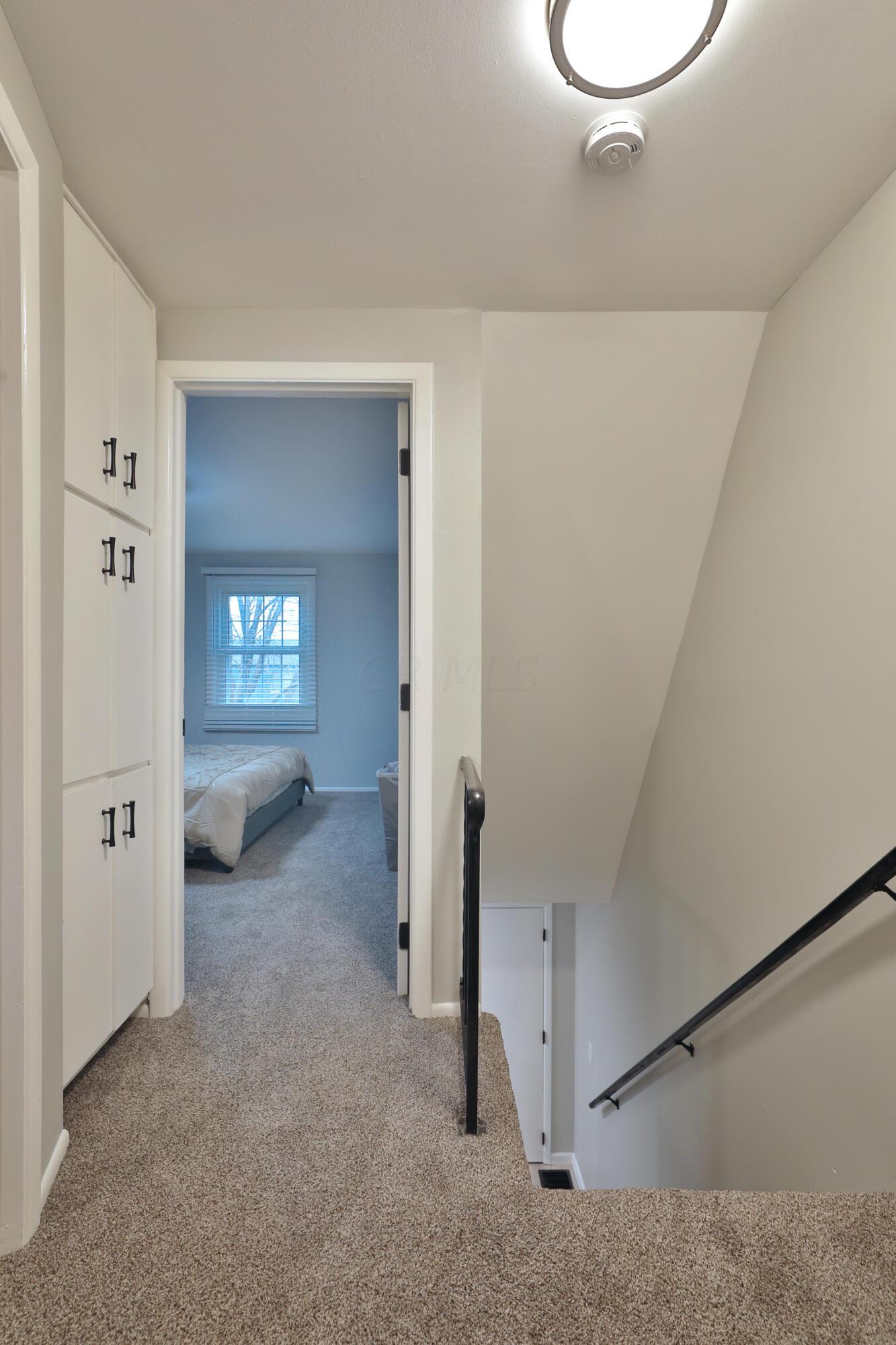 5720 Beechcroft Road, Unit D Columbus, OH 43229 - Photo 21 of 33 5720-Beechcroft-UnitD-23