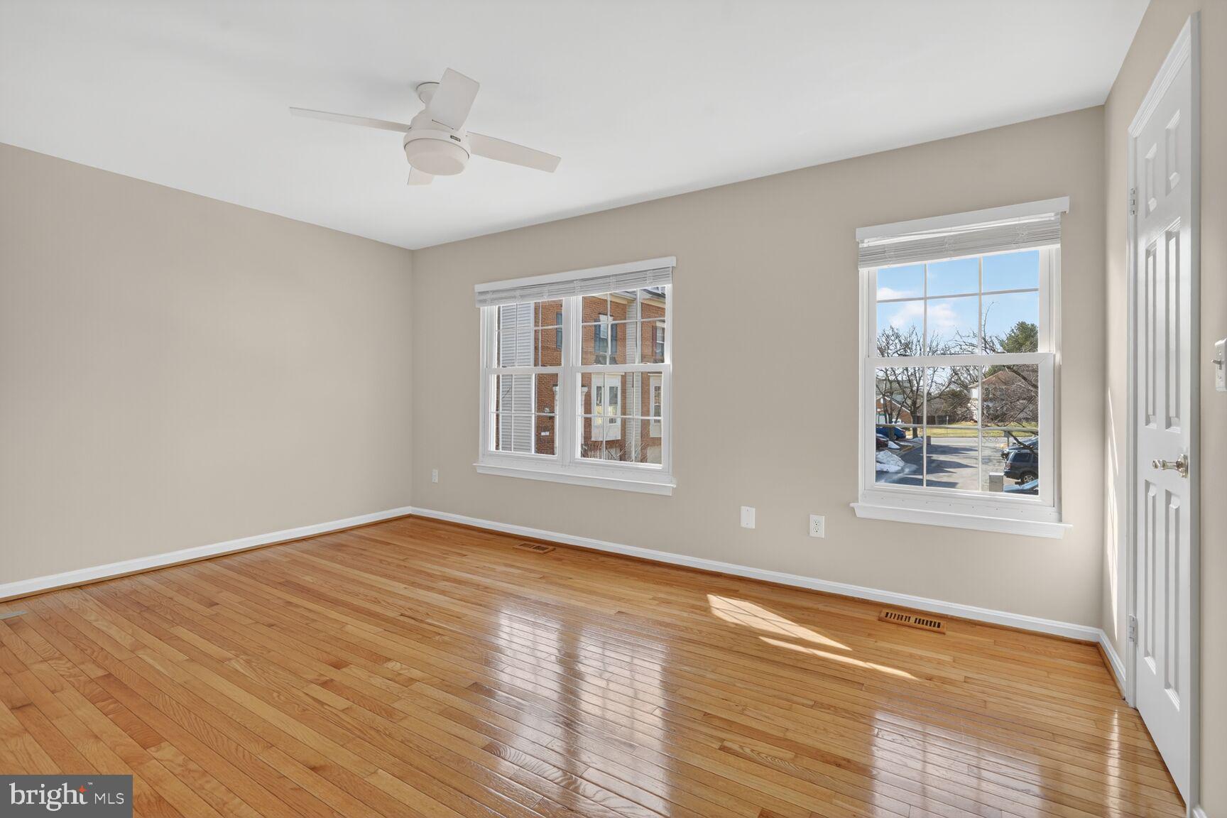 8 Suncroft Court Silver Spring, MD 20904 - Photo 14 of 23 primary bedroom
