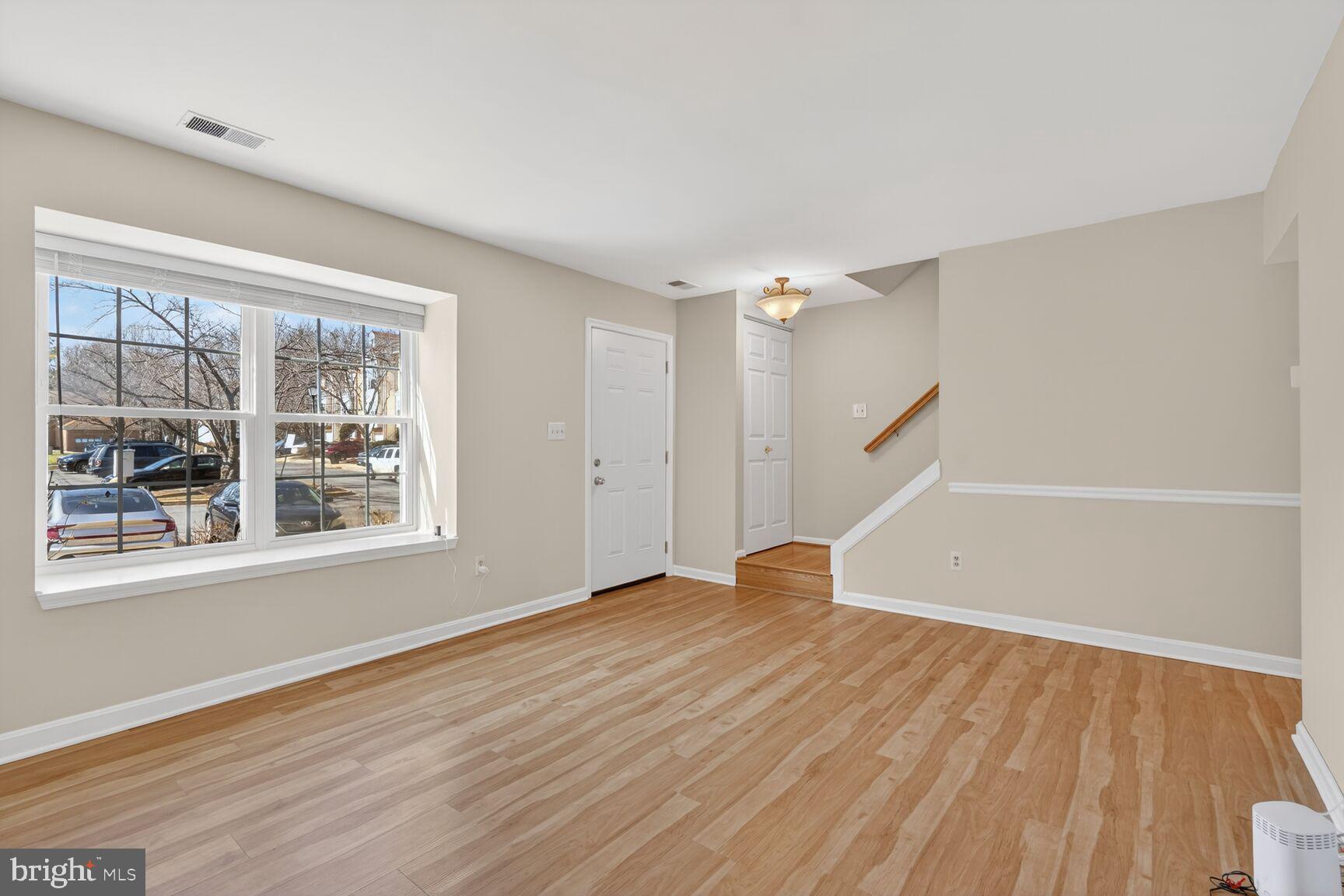 8 Suncroft Court Silver Spring, MD 20904 - Photo 2 of 23