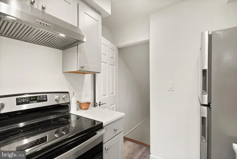 $627,900 | 3513 South Stafford Street, Unit A, Arlington, VA 22206