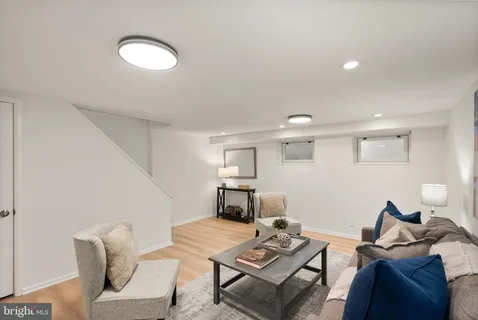 $627,900 | 3513 South Stafford Street, Unit A, Arlington, VA 22206